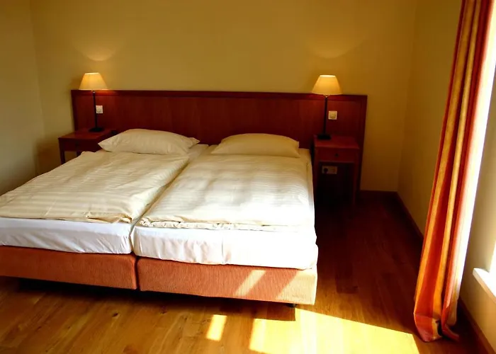 Malteser Kommende فندق